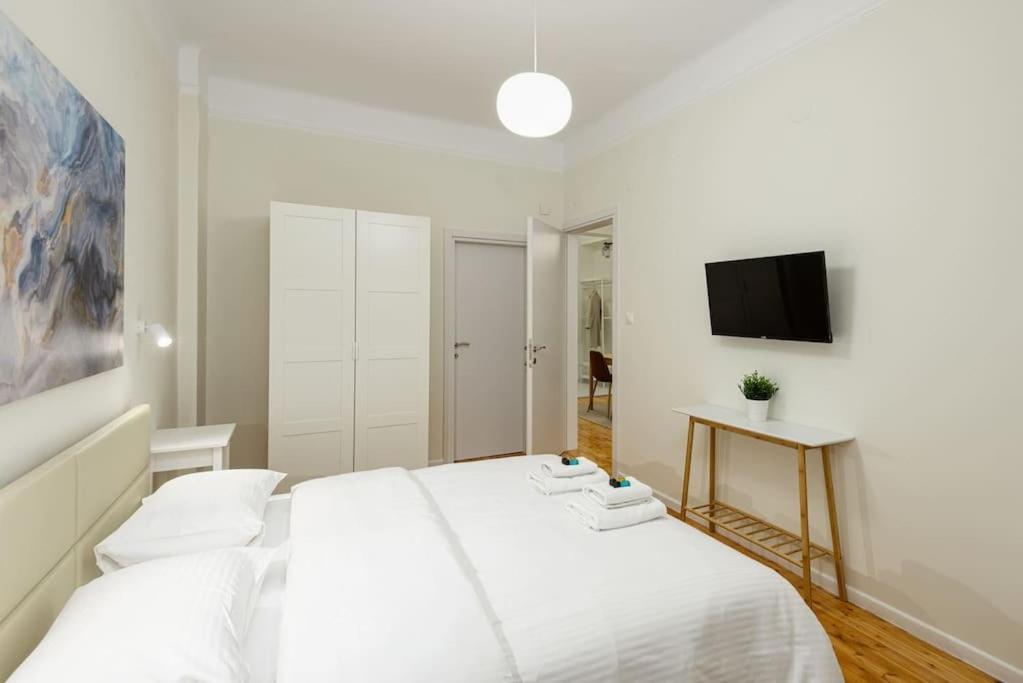 Trentatre, Nilie Hospitality Mgmt Thessaloniki